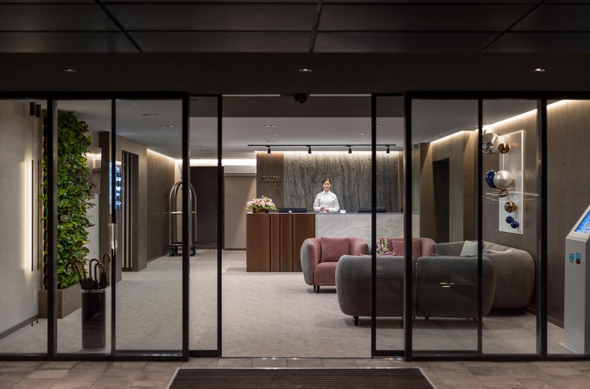Apartel ウージュホロド エクステリア 写真